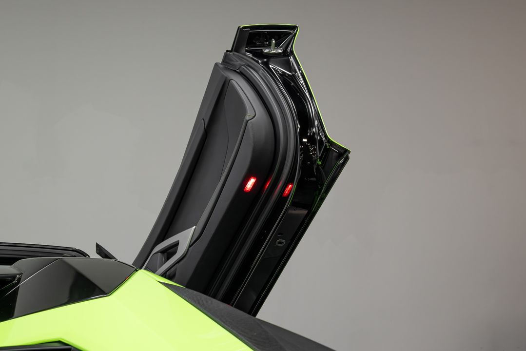 2015 Lamborghini Aventador