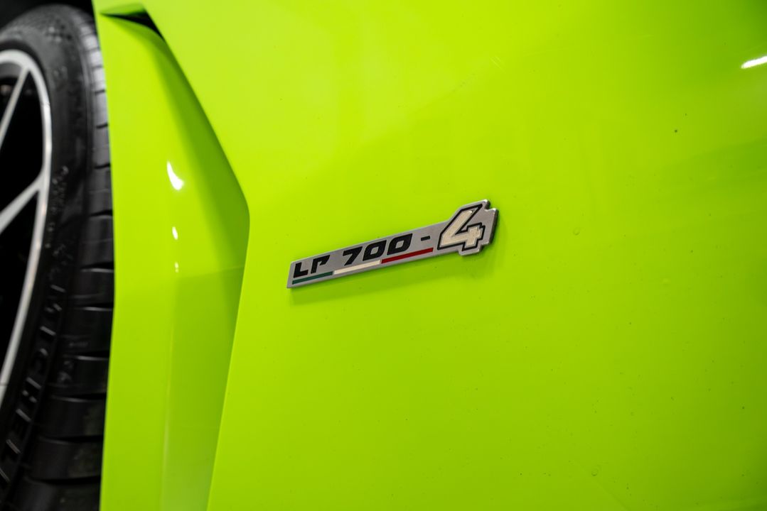 2015 Lamborghini Aventador