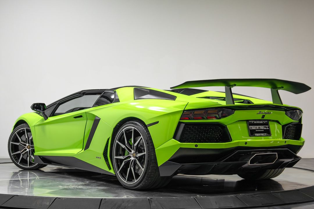 2015 Lamborghini Aventador