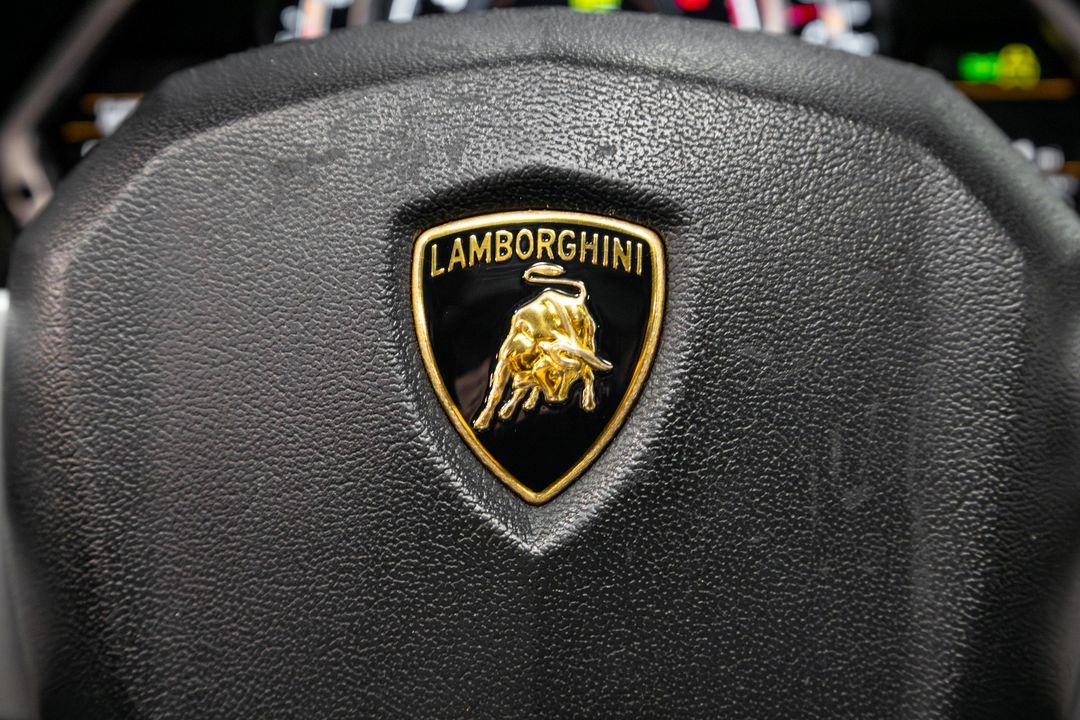 2015 Lamborghini Aventador