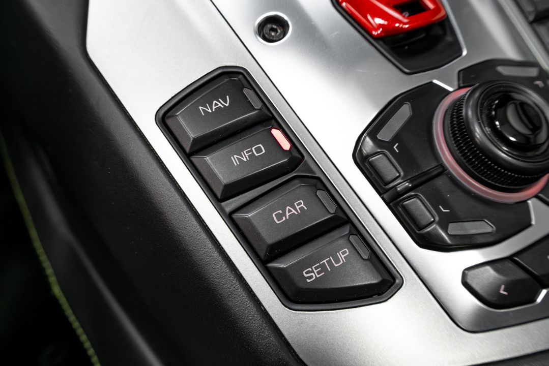 2015 Lamborghini Aventador