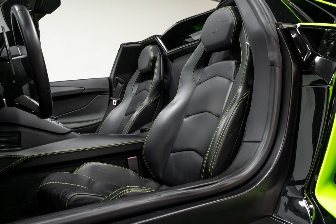 2015 Lamborghini Aventador