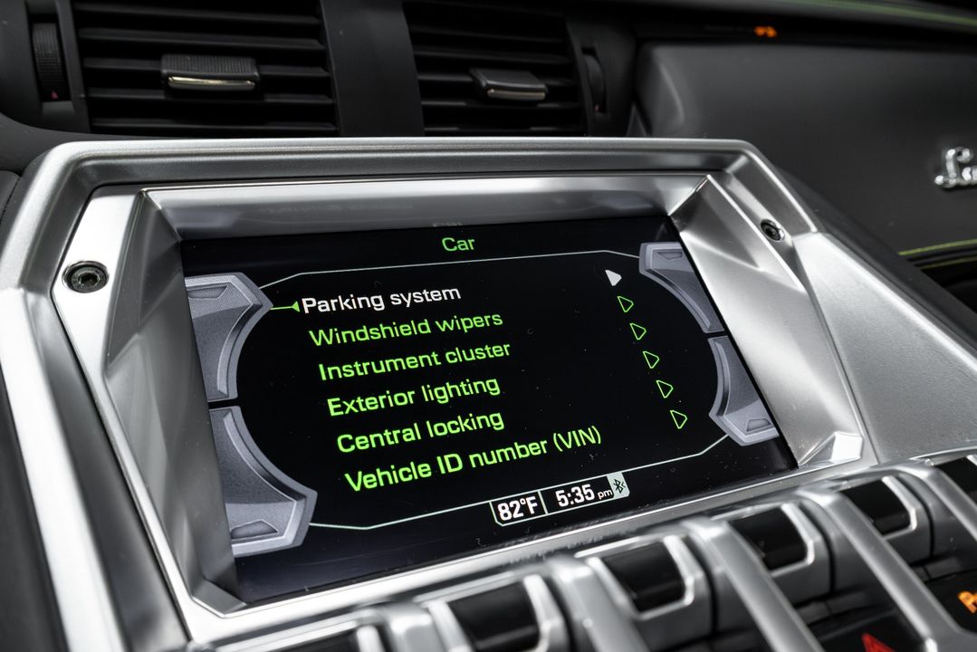 2015 Lamborghini Aventador