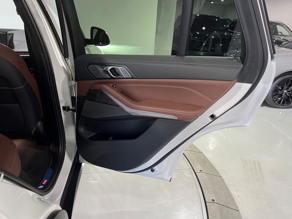 2024 BMW X5 50e Hybrid AWD
