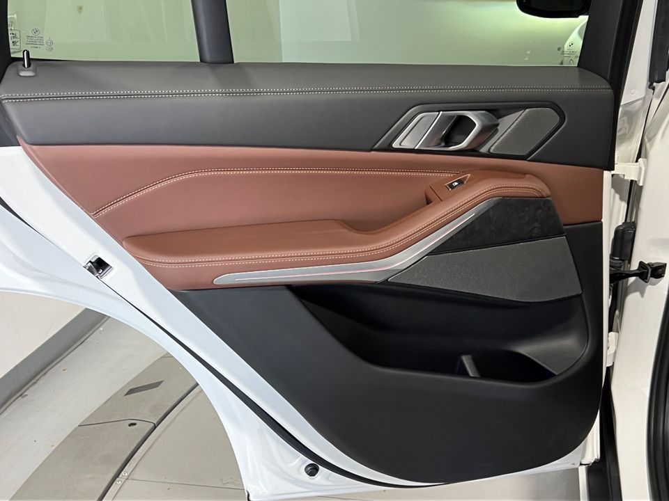 2024 BMW X5 50e Hybrid AWD