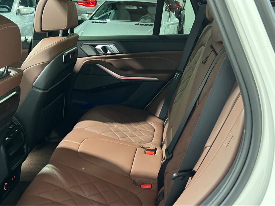 2024 BMW X5 50e Hybrid AWD