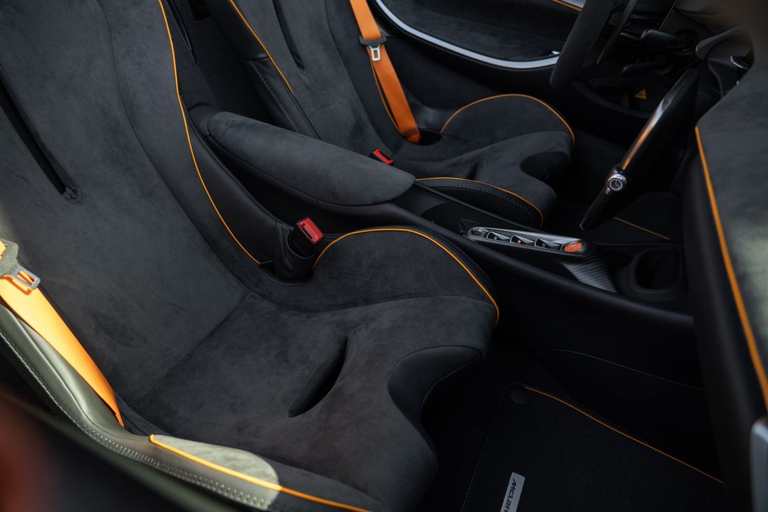 2025 McLaren Artura Spider