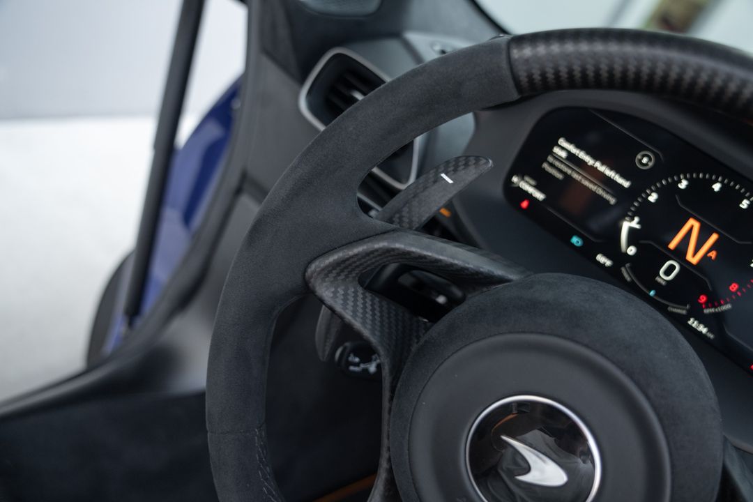 2025 McLaren Artura Spider