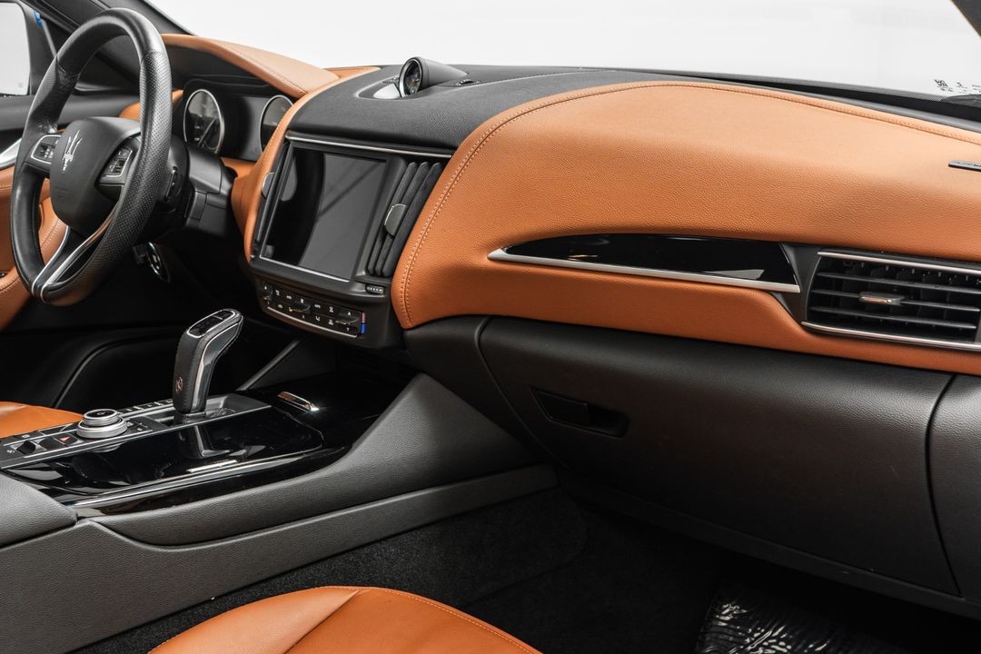 2022 Maserati Levante
