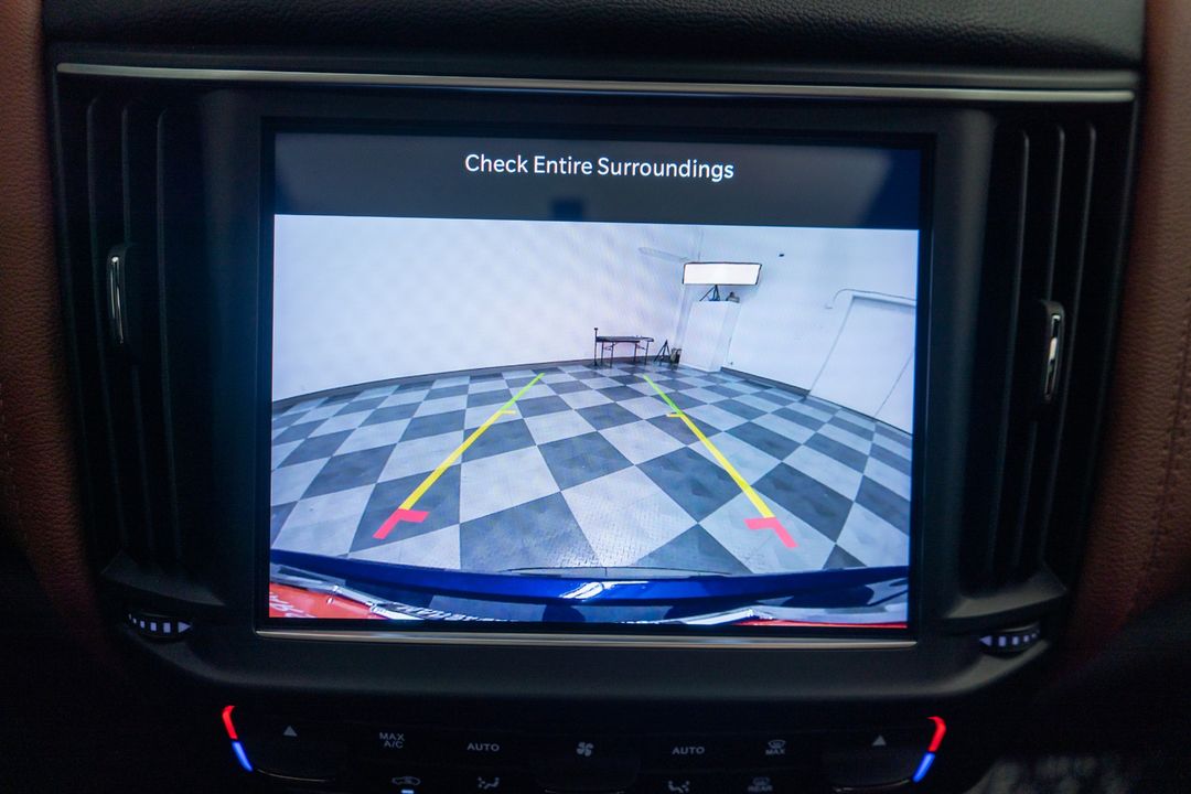 2022 Maserati Levante