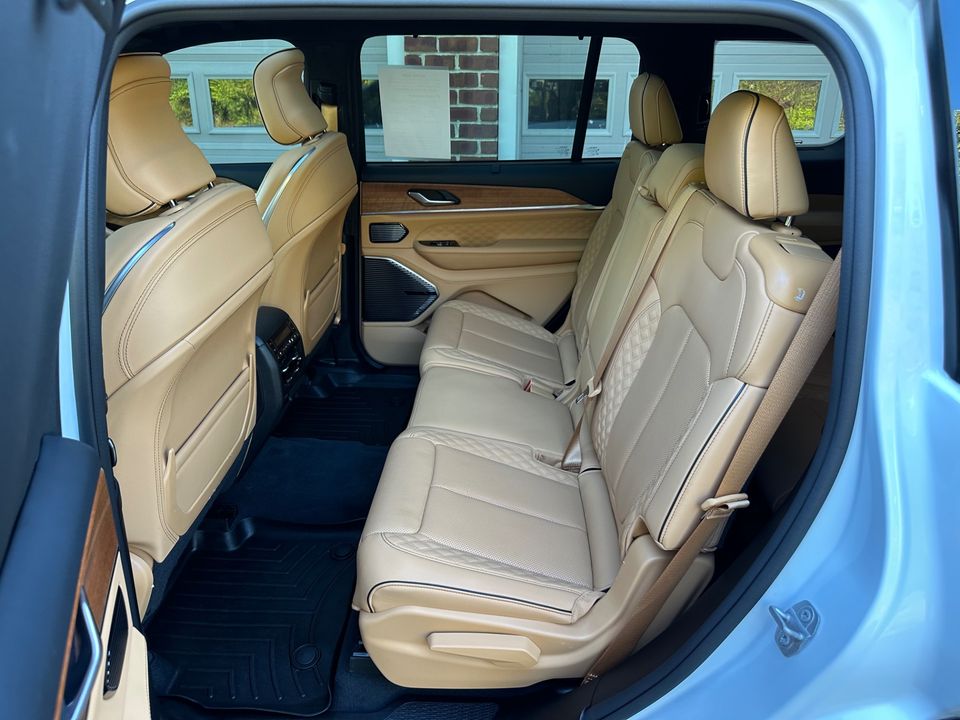 2023 Jeep Grand Cherokee L
