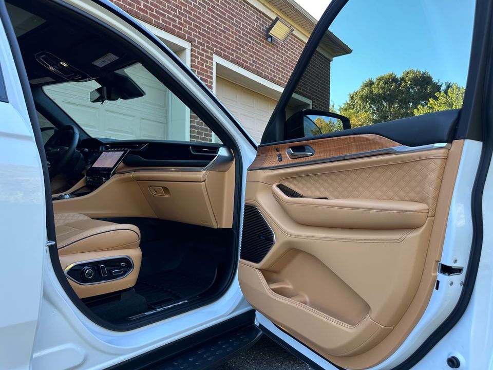 2023 Jeep Grand Cherokee L