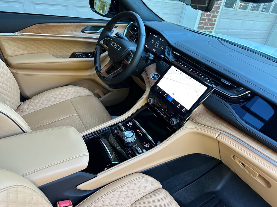 2023 Jeep Grand Cherokee L