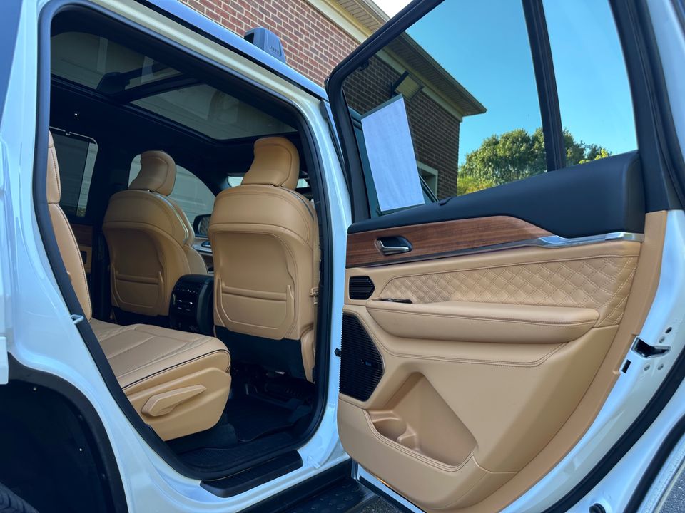 2023 Jeep Grand Cherokee L