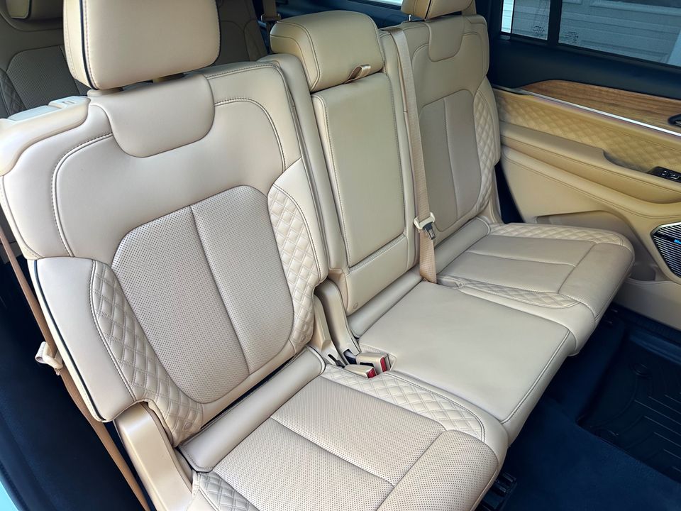2023 Jeep Grand Cherokee L