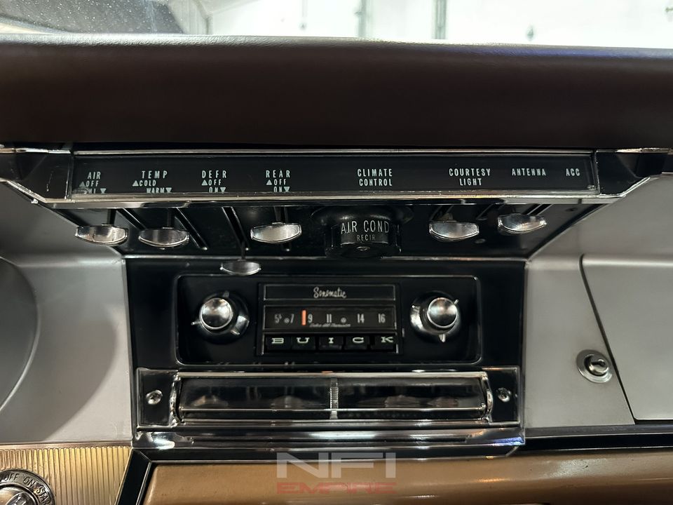 1963 Buick Wildcat