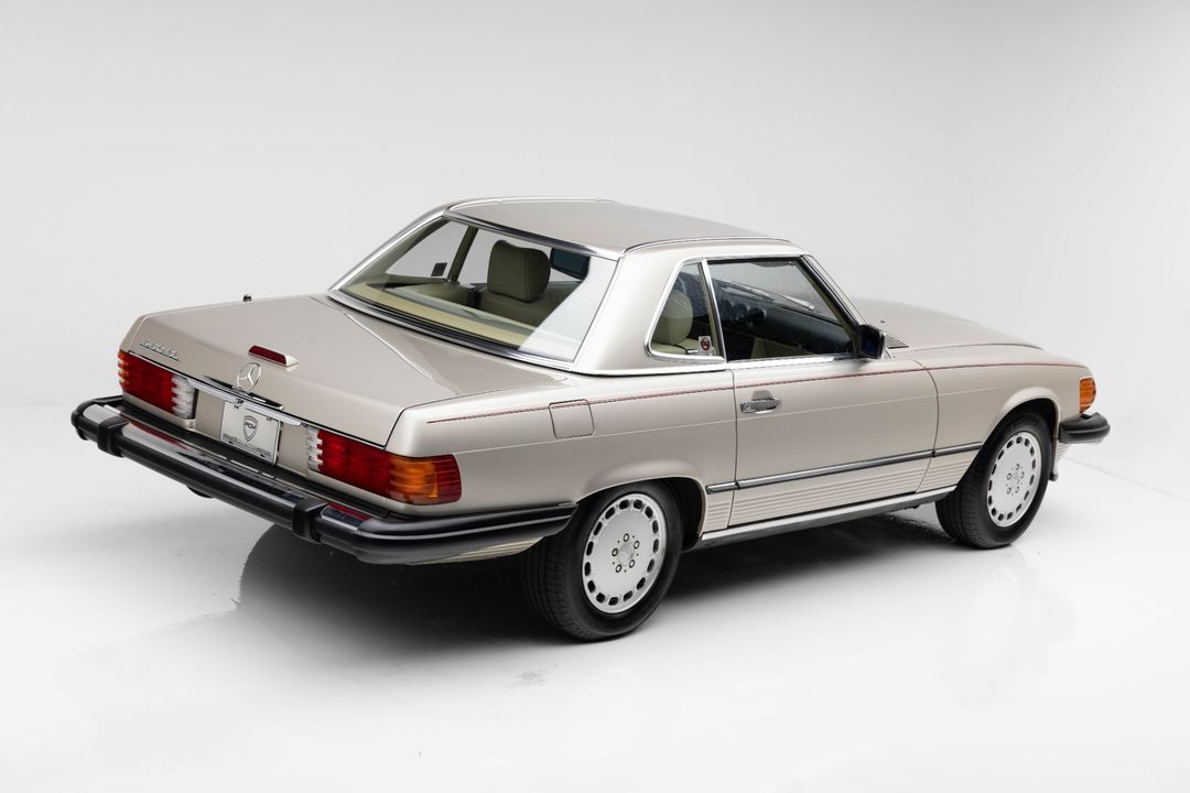 1989 Mercedes-Benz 560 SL