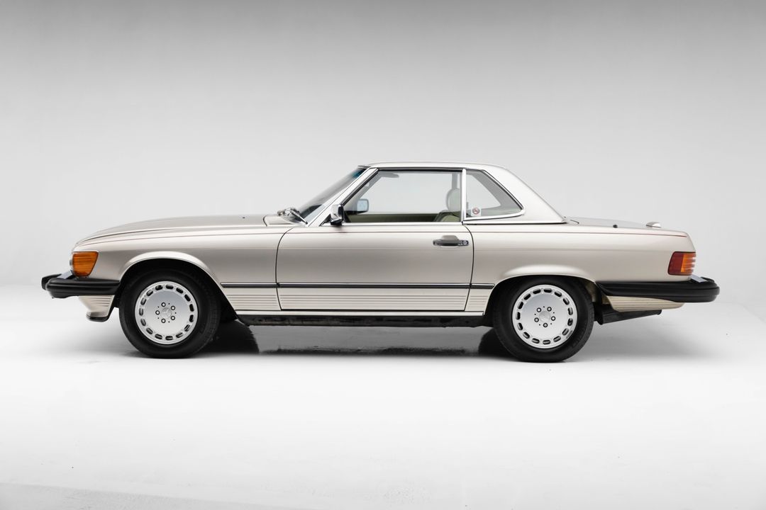 1989 Mercedes-Benz 560 SL