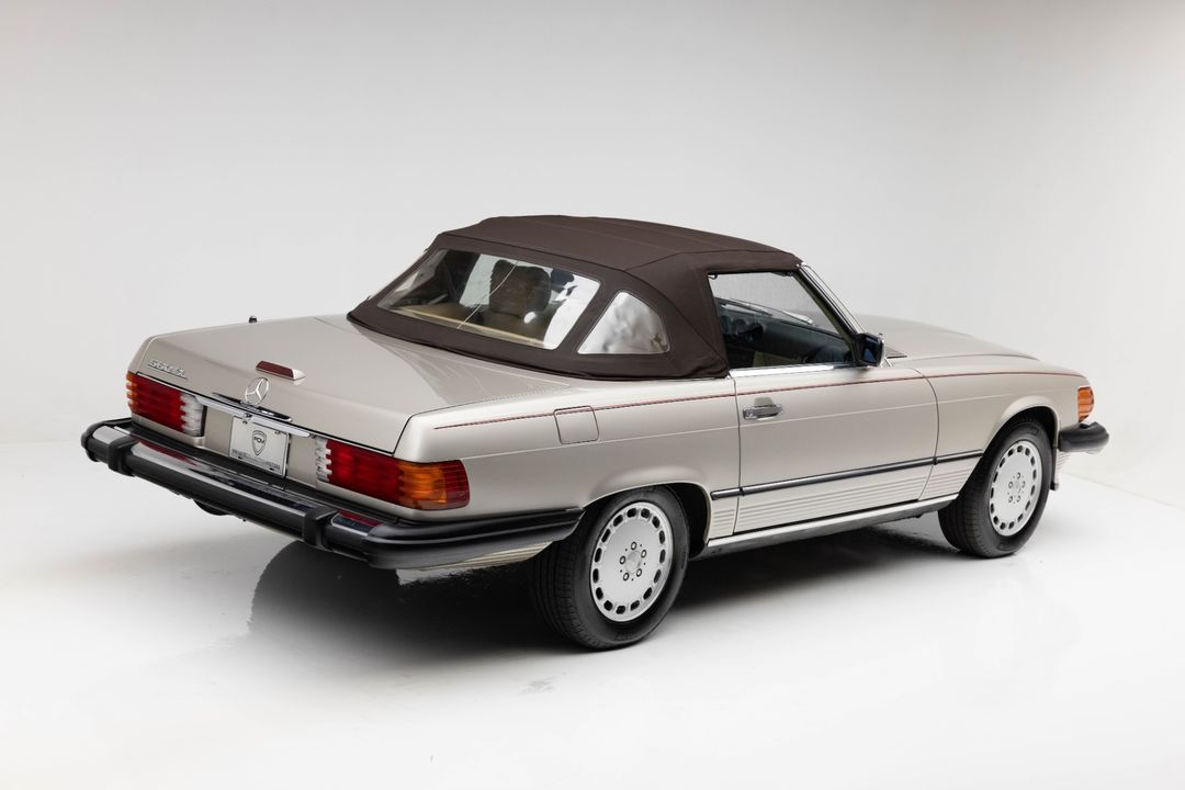 1989 Mercedes-Benz 560 SL
