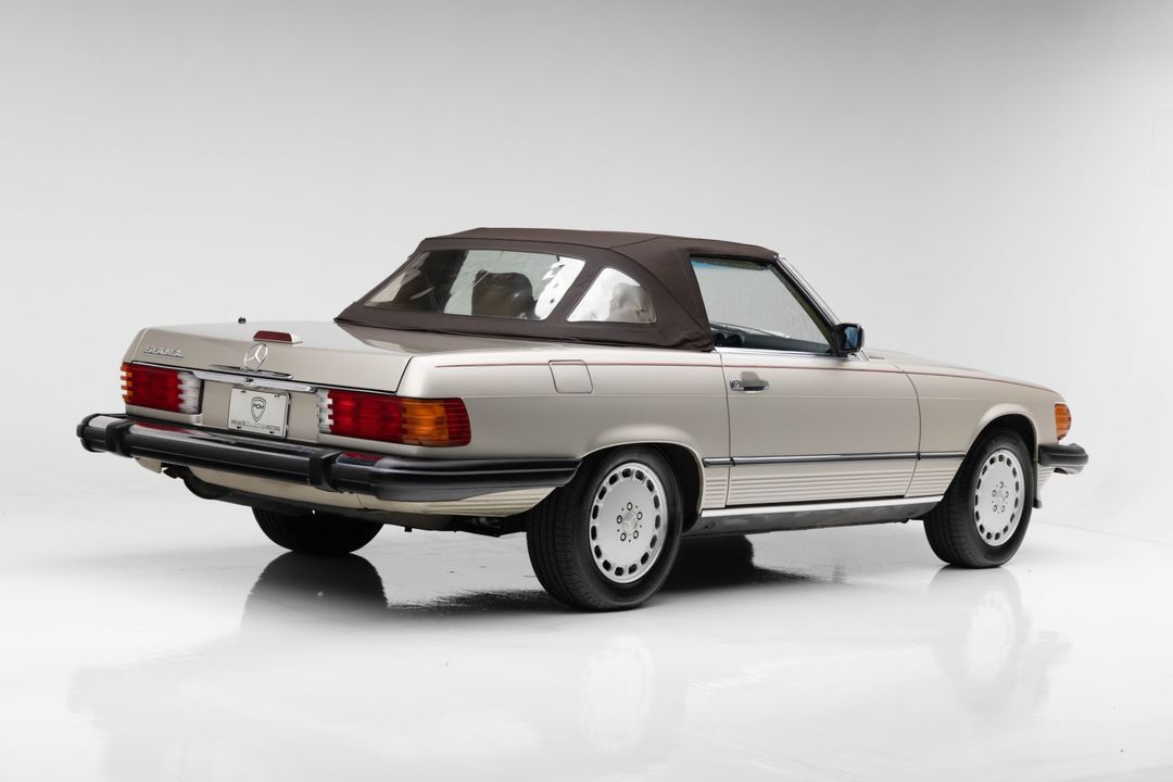 1989 Mercedes-Benz 560 SL