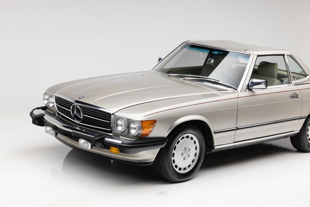 1989 Mercedes-Benz 560 SL