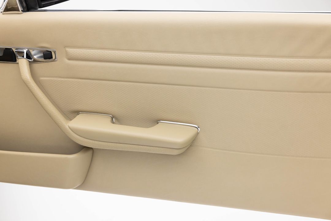 1989 Mercedes-Benz 560 SL