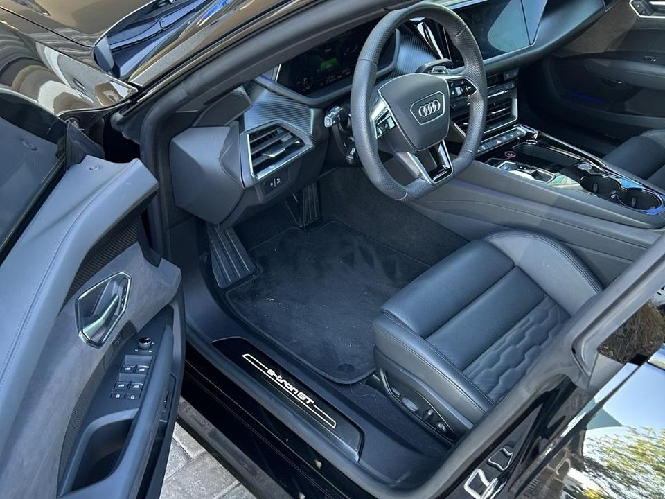 2022 Audi e-tron GT