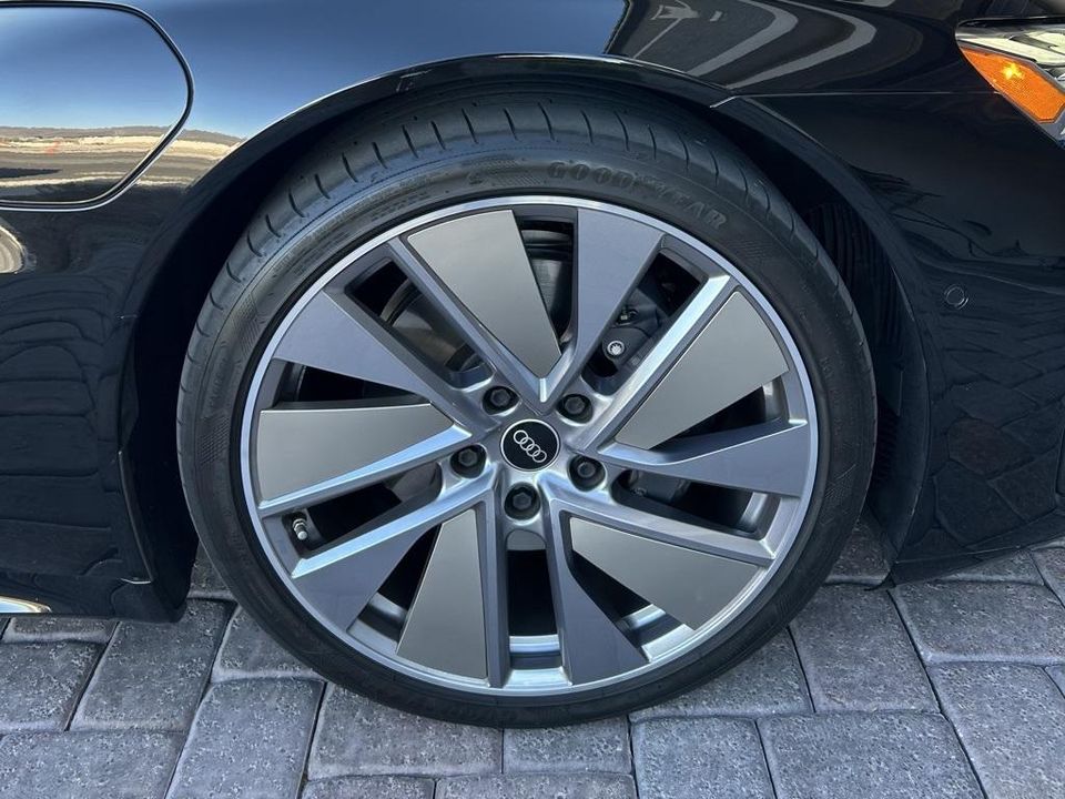 2022 Audi e-tron GT