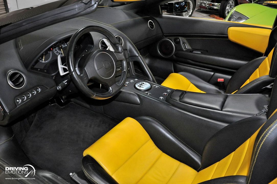 2005 Lamborghini Murcielago Roadster