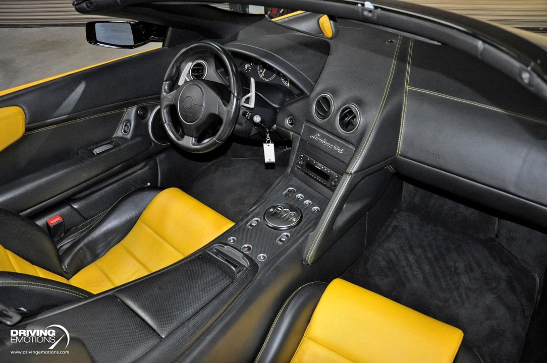 2005 Lamborghini Murcielago Roadster