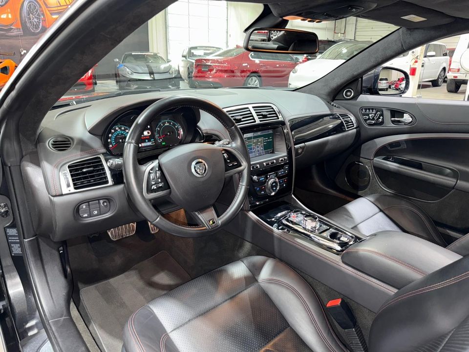 2013 Jaguar XKR