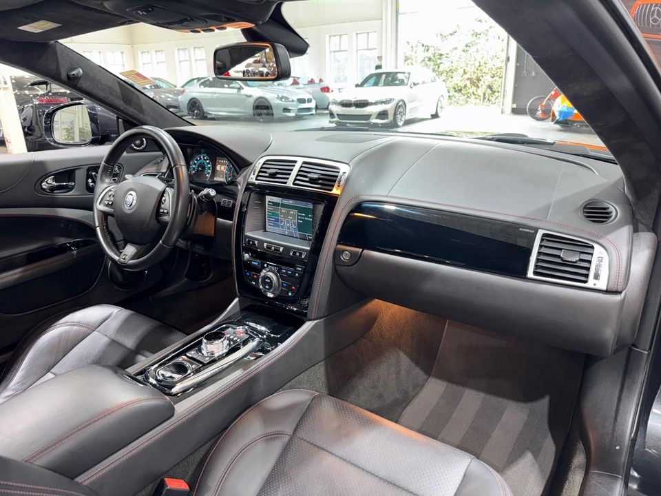 2013 Jaguar XKR