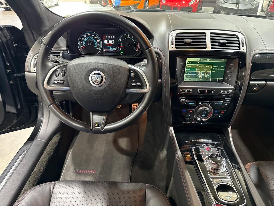 2013 Jaguar XKR