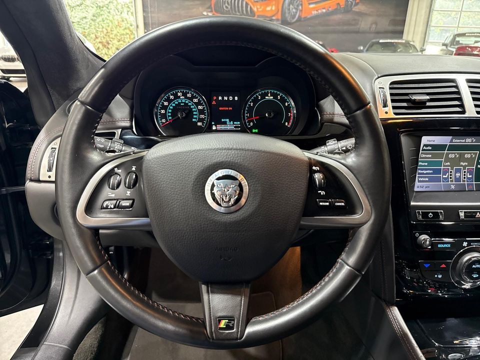 2013 Jaguar XKR