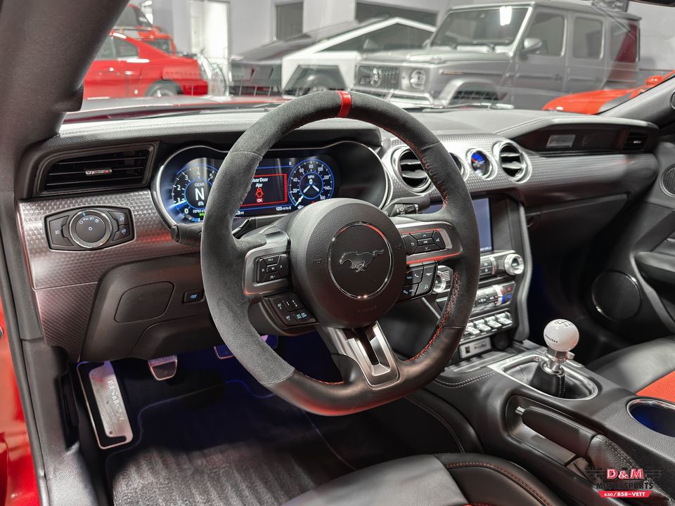 2020 Ford Mustang