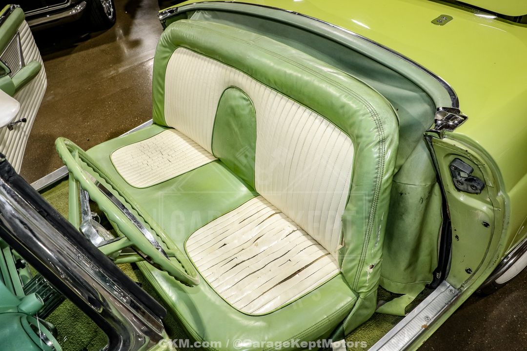 1956 Ford Thunderbird