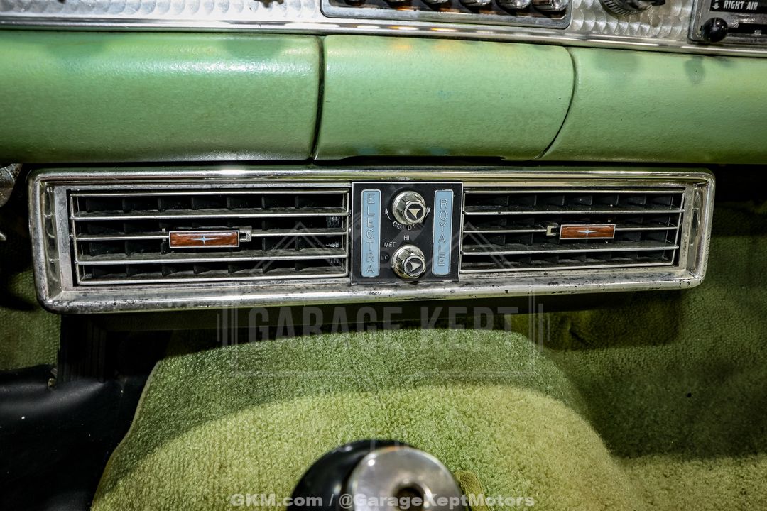 1956 Ford Thunderbird