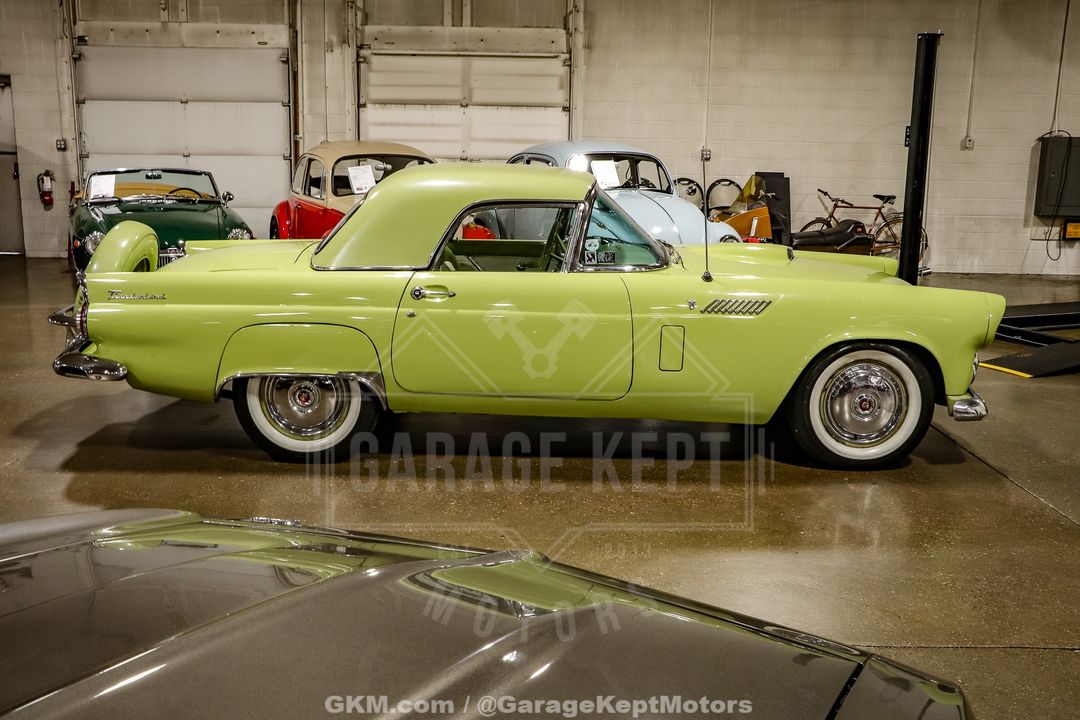 1956 Ford Thunderbird