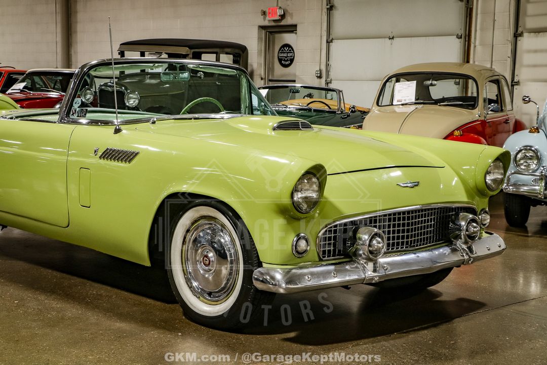 1956 Ford Thunderbird