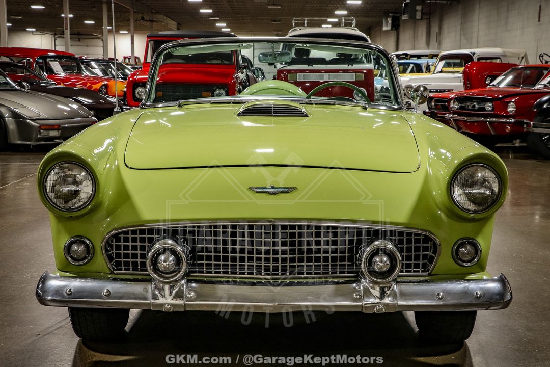 1956 Ford Thunderbird