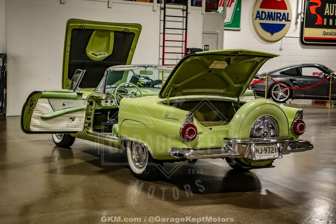 1956 Ford Thunderbird