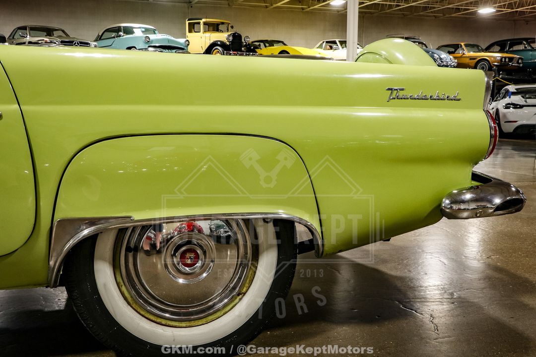 1956 Ford Thunderbird