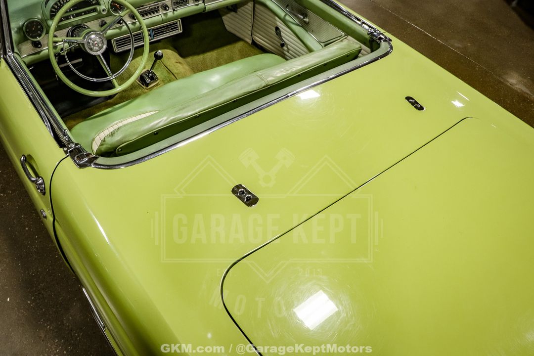 1956 Ford Thunderbird