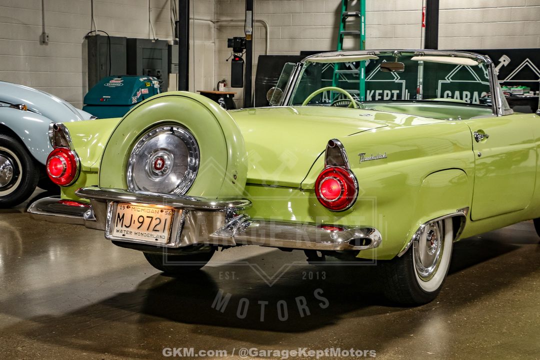 1956 Ford Thunderbird