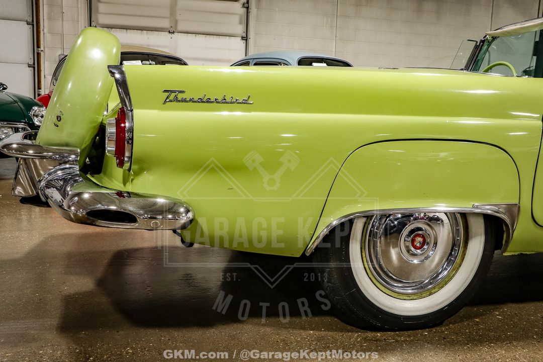 1956 Ford Thunderbird
