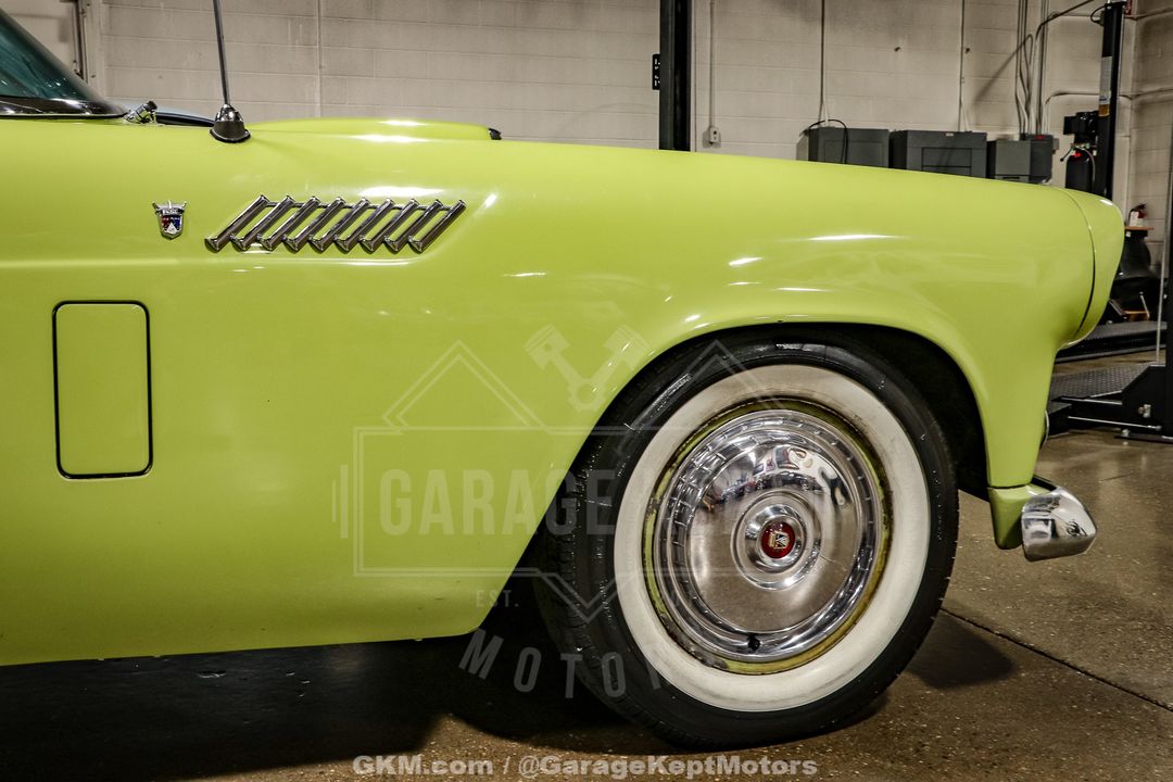1956 Ford Thunderbird