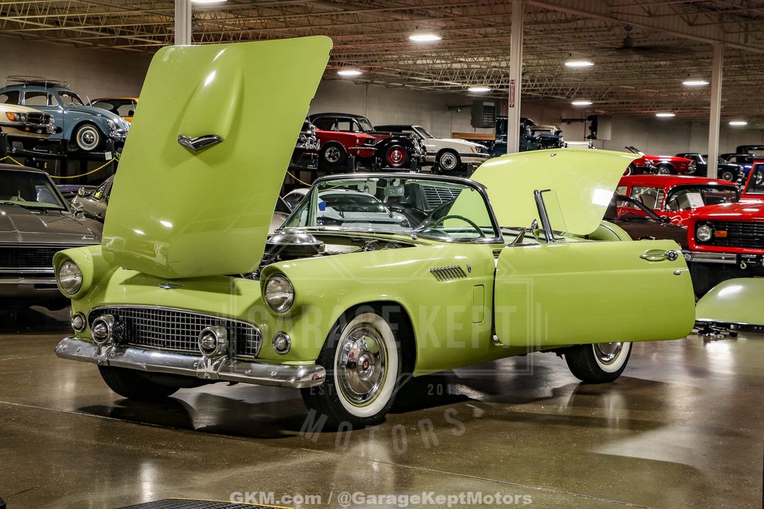 1956 Ford Thunderbird