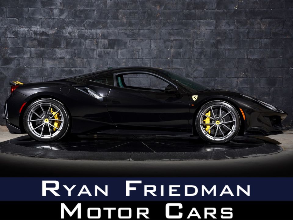 2020 Ferrari 488 Pista