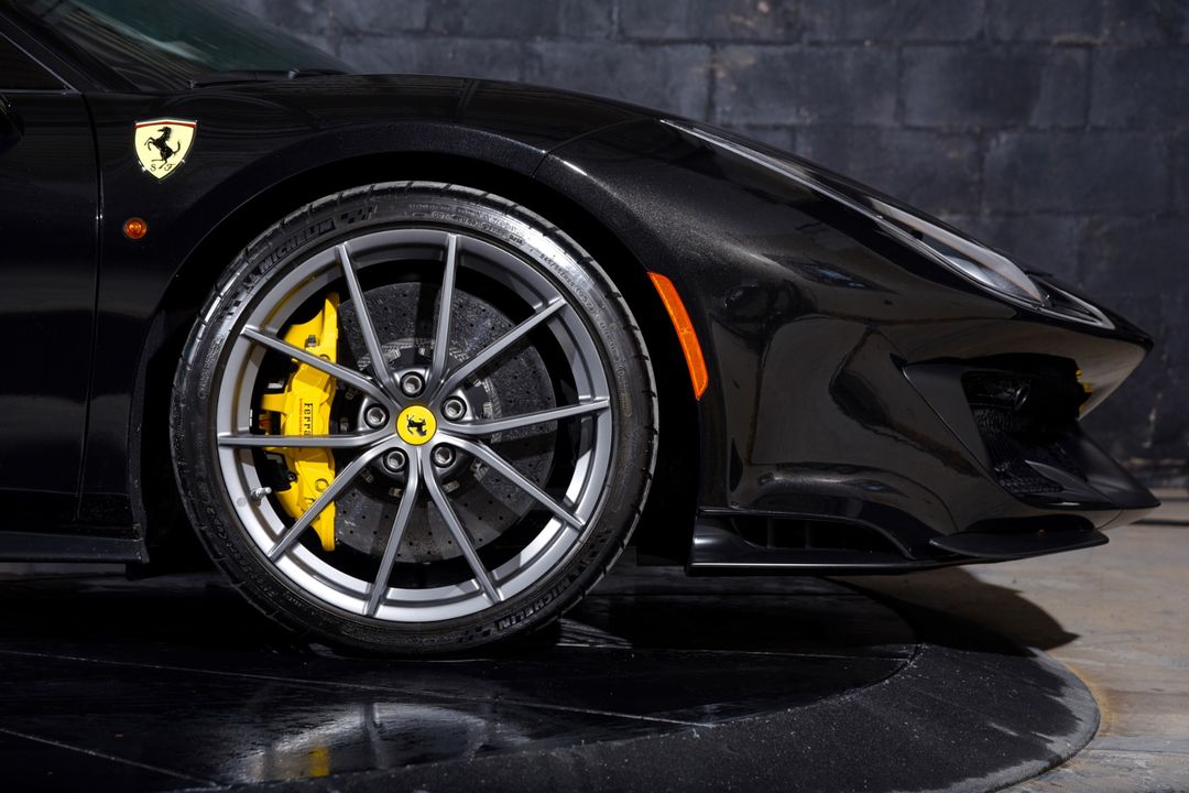 2020 Ferrari 488 Pista