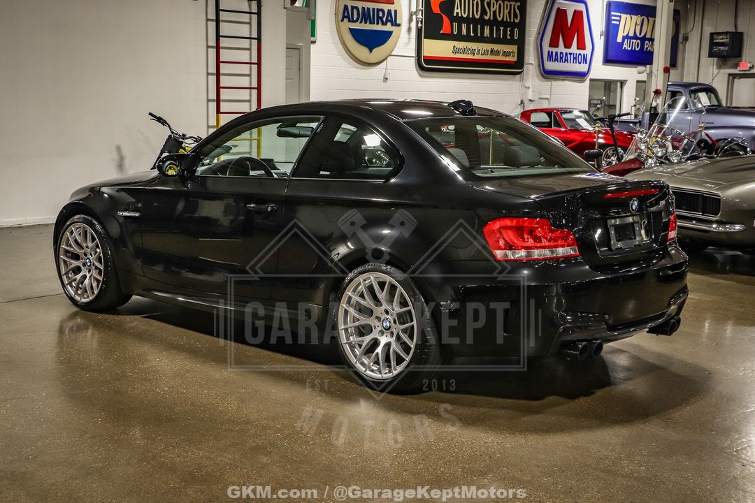 2011 BMW 1M
